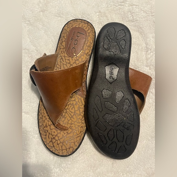 b.o.c. Women's casual Brown Slide Sandals size 7 - Picture 6 of 11